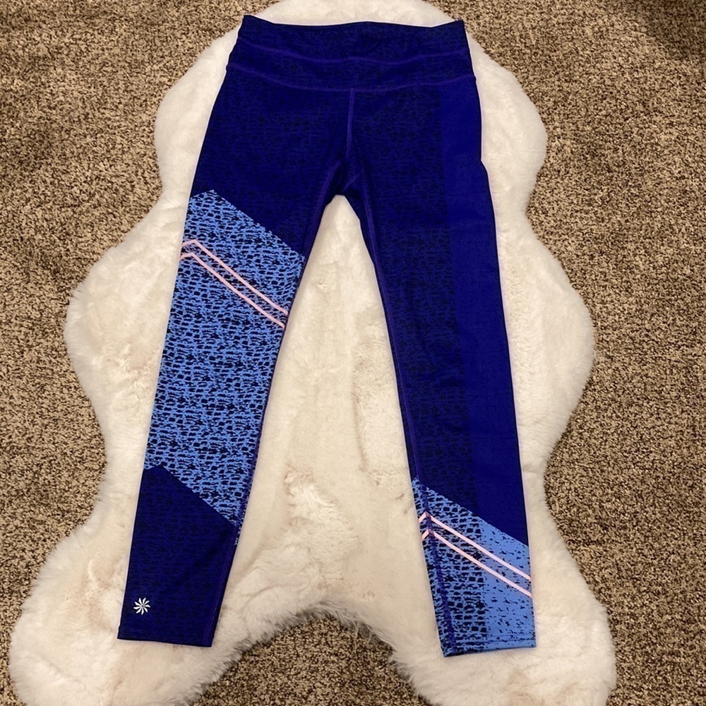 Athleta‎ Asym Camo Sonar 7/8 Tight Crop Legging ~ Size XS - Picture 4 of 16